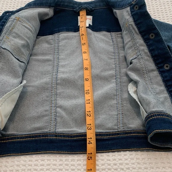 Cat & Jack Unisex Kid’s Trucker Blue Denim Jean Jacket Size 5T - Picture 7 of 10